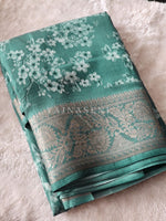 Load image into Gallery viewer, Floral x Printed Saree x Champagne border - Green
