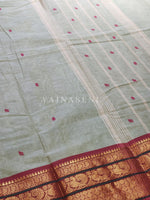 Load image into Gallery viewer, Kanchipuram Pure Cotton x Gold zari saree - Pista
