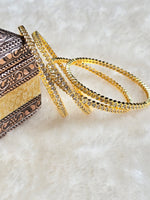 Load image into Gallery viewer, RADHA - set of 4 bangles (White)
