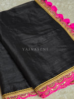Load image into Gallery viewer, Tissue Saree x Scallop Lace Border : Black x Hot Pink
