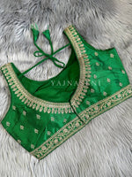 Load image into Gallery viewer, Green : Readymade blouse [SHREYA]
