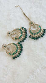 Load image into Gallery viewer, AASHVIKA necklace (green)
