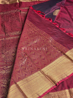 Load image into Gallery viewer, Semi Kanchi Silk x Gold Zari Saree - Maroon
