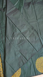 Load image into Gallery viewer, Soft Silk Borderless Mandala Saree - Timber Green

