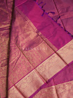 Load image into Gallery viewer, Vaira oosi x Checkered Saree - Magenta
