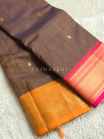Load image into Gallery viewer, Kanchi Cotton Saree x Ganga-Jamuna Border : Brown x Ginger x Sweet Pink
