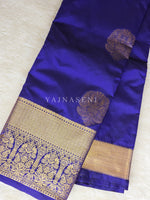 Load image into Gallery viewer, Monochrome Series : Semi Kanchi Silk Saree - Royal Blue
