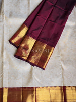 Load image into Gallery viewer, REGAL ROMANCE - Pure Kanjivaram Silk Saree with Gold Zari
