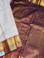 Load image into Gallery viewer, REGAL ROMANCE - Pure Kanjivaram Silk Saree with Gold Zari
