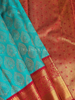 Load image into Gallery viewer, MAJESTIC MIRAGE - Pure Kanjivaram Silk Saree with Gold Zari
