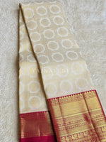 Load image into Gallery viewer, HEAVENLY HARMONY - Pure Kanjivaram Silk Saree with Gold Zari
