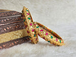 Load image into Gallery viewer, POORANI - pair of kada
