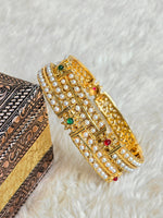 Load image into Gallery viewer, GAUTAMI - pair of bangles
