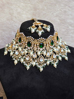 Load image into Gallery viewer, AKANSHA (White x Green)
