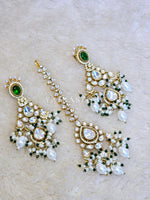 Load image into Gallery viewer, AKANSHA (White x Green)
