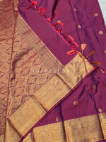 Load image into Gallery viewer, Luxe Edit x Semi Soft Silk Gold Zari Saree - Mulberry
