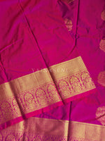Load image into Gallery viewer, Monochrome Series : Semi Kanchi Silk Saree - Magenta
