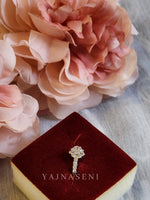 Load image into Gallery viewer, AINARA - Nosepin (gold)
