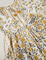 Load image into Gallery viewer, Naira cut kurti set - JAANVI
