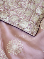 Load image into Gallery viewer, Georgette saree x Chikankari border - Lilac
