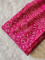 Load image into Gallery viewer, Bandhani Crepe Saree - Pink
