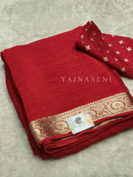 Load image into Gallery viewer, Georgette Sequins Saree x Champagne Gold border : Red
