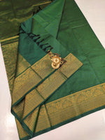 Load image into Gallery viewer, Vaira oosi x Checkered Saree - Emerald
