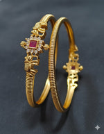Load image into Gallery viewer, GRAHATI - pair of bangles (Rani)

