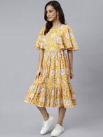 Load image into Gallery viewer, AIRA [M / 38] - Indo-Western Dress
