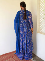 Load image into Gallery viewer, ARATHI [L / 40] - Anarkali Kurti Set
