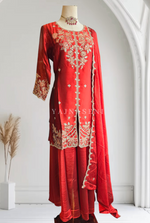 Load image into Gallery viewer, TARA [XL/42] - Straight Cut Short Kurti Set
