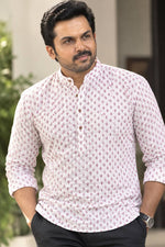 Load image into Gallery viewer, KARTHI [M/38] - Men Short Kurta Top
