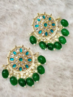 Load image into Gallery viewer, MADONNA studs (green)
