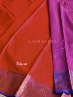Load image into Gallery viewer, Pallakku series - Soft Semi Silk Saree : Berry x Red
