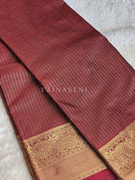 Load image into Gallery viewer, Vaira oosi x Checkered Saree - Deep Maroon
