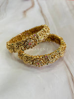Load image into Gallery viewer, NIRANJHANA - pair of kada
