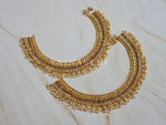 Load image into Gallery viewer, Anklet - GANGOTRI (Rani Green x White)
