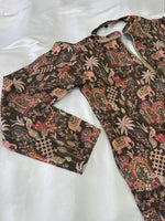 Load image into Gallery viewer, AADHI [XL/42] - Men Mid Length Kurta Top
