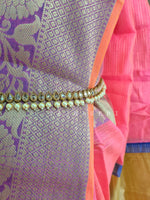 Load image into Gallery viewer, Hipchain - Teardrop on pearls
