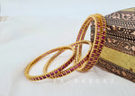 Load image into Gallery viewer, RITHVIKA - set of 4 bangles (rani)
