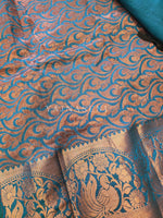 Load image into Gallery viewer, Kanchi semi soft silk x Copper zari saree - Teal
