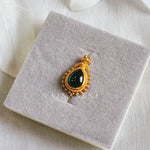 Load image into Gallery viewer, GAURI - Nosepin (green)
