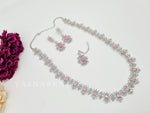 Load image into Gallery viewer, DIANA (necklace) - silver x pink
