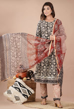 Load image into Gallery viewer, CHARMI [L / 40] - Anarkali Kurti
