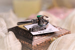 Load image into Gallery viewer, Trishul Kada - Emerald

