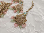 Load image into Gallery viewer, MOUNIKA (pastel : mint x pink)
