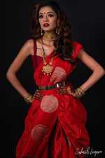 Load image into Gallery viewer, Saree belt / hipchain - Gold (thick)
