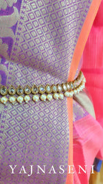 Load image into Gallery viewer, Hipchain - Teardrop on pearls
